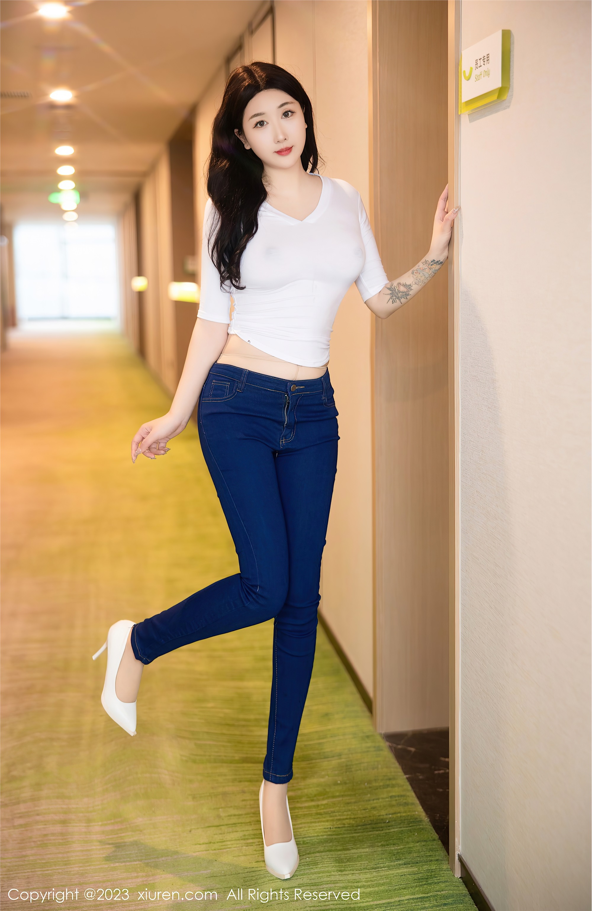 XiuRen秀人网  2023.04.13 NO.6570 江真真